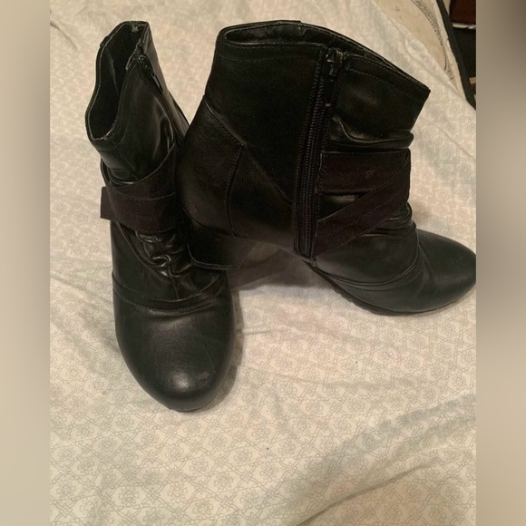 TENDER TOOTSIE ANKLE BOOTS (scuffs) - Picture 1 of 6